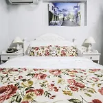 The White Otel 2*