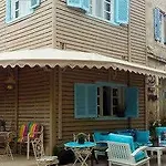 The White Otel