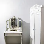 The White Otel 2*