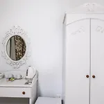 Otel The White 2*
