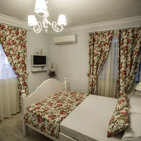 The White Alacati